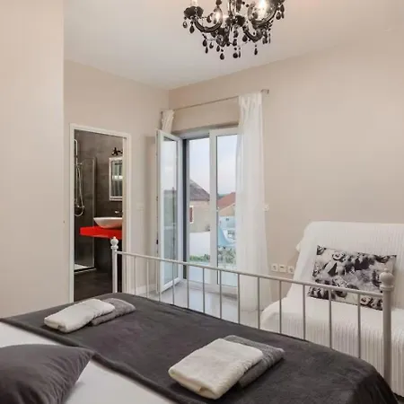 Appartement Stullich With Swimming Pool And Sauna