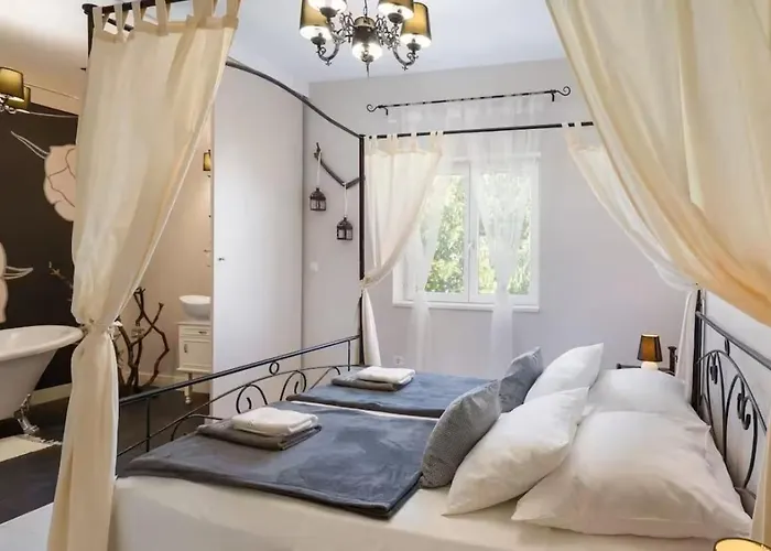 Stullich With Swimming Pool And Sauna Апартаменты