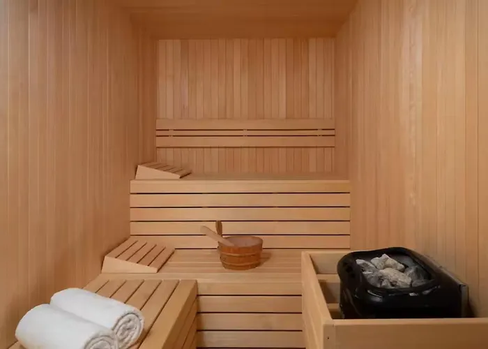 Stullich With Swimming Pool And Sauna